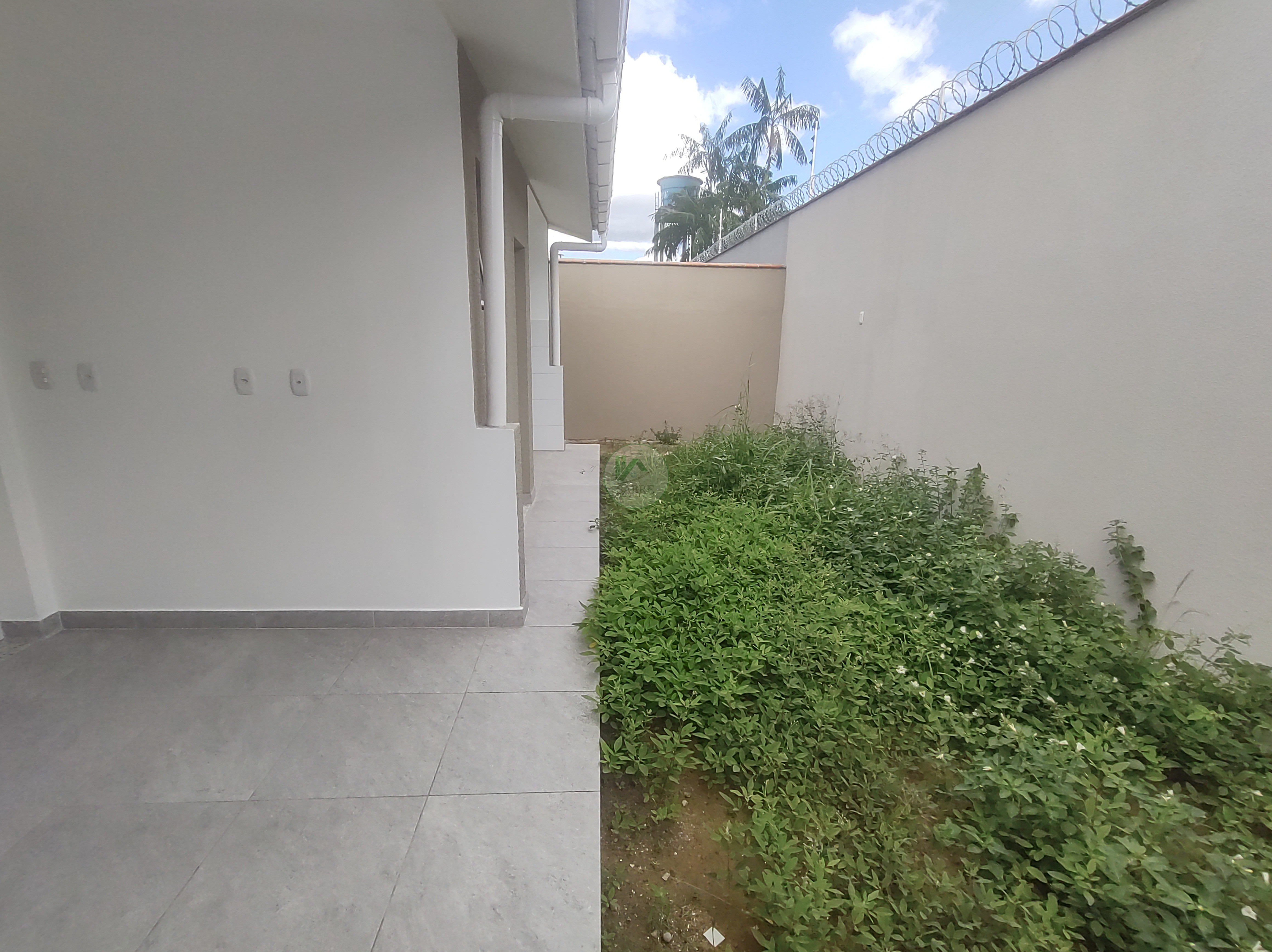 Casa à venda com 3 quartos, 166m² - Foto 9