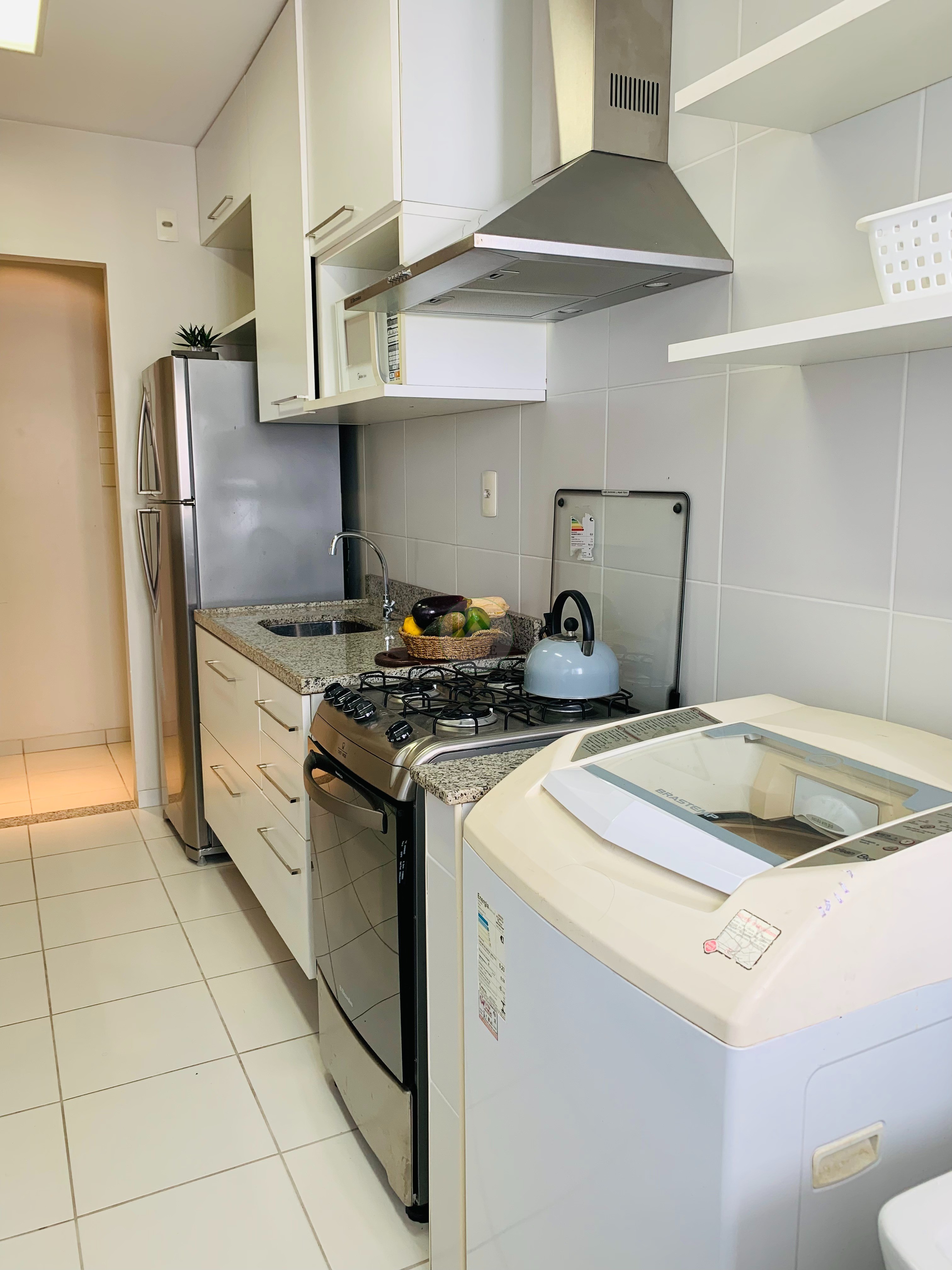 Apartamento à venda com 3 quartos, 76m² - Foto 18