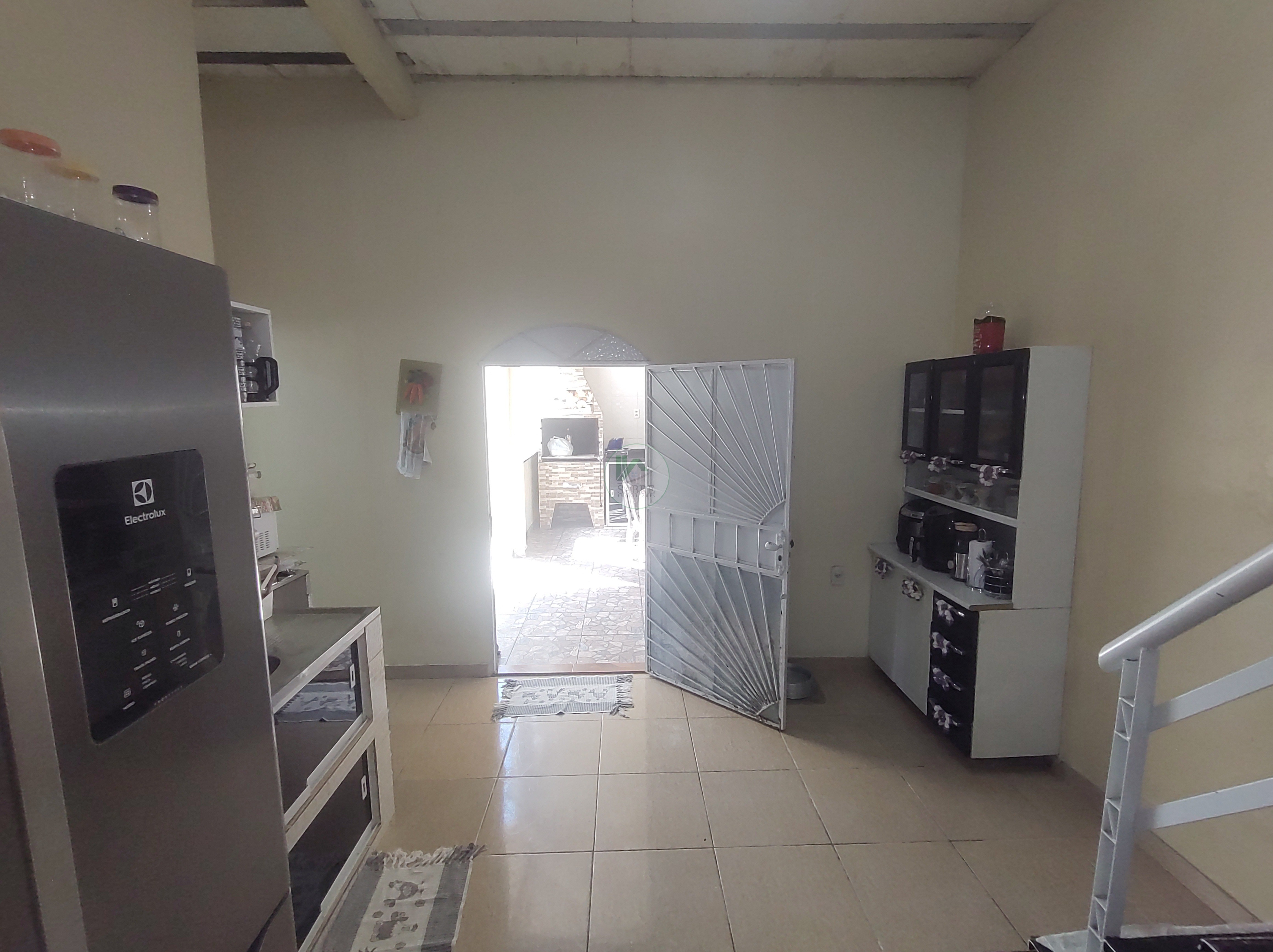 Casa à venda com 3 quartos, 189m² - Foto 6