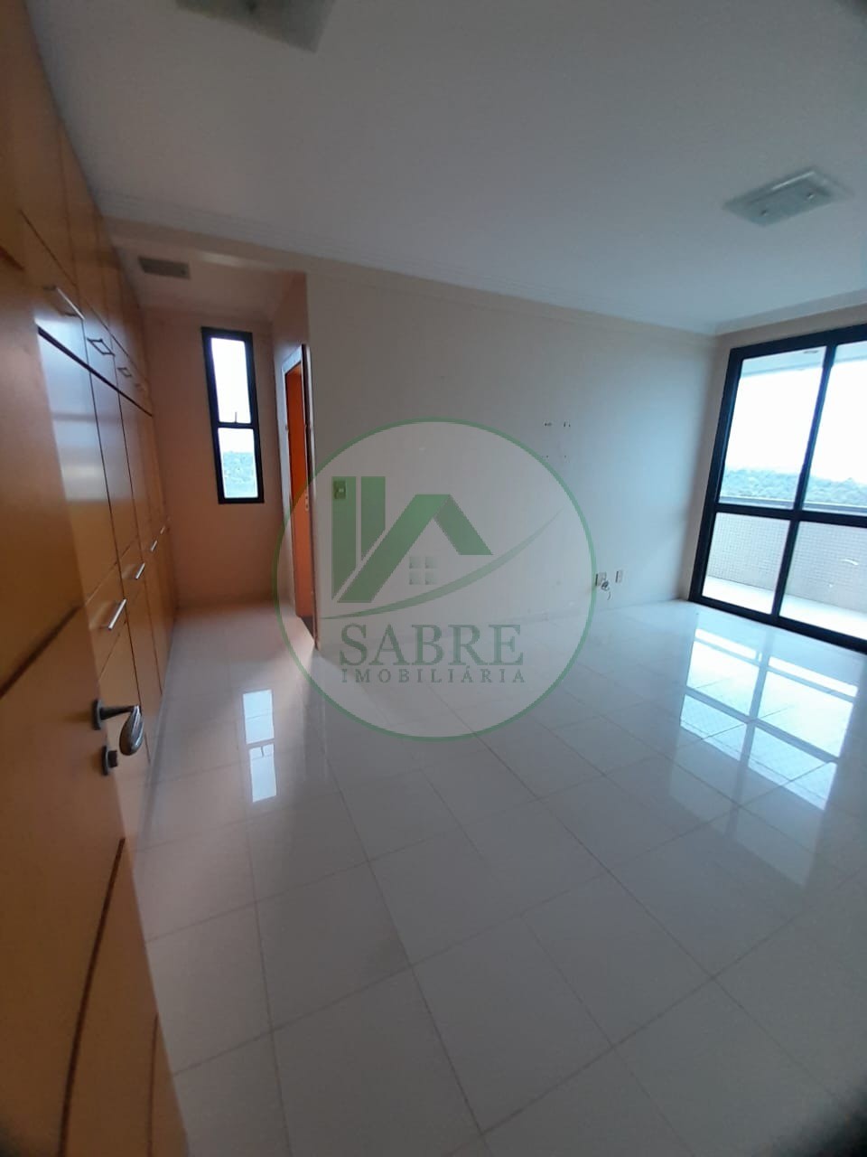 Apartamento para alugar com 3 quartos, 204m² - Foto 16