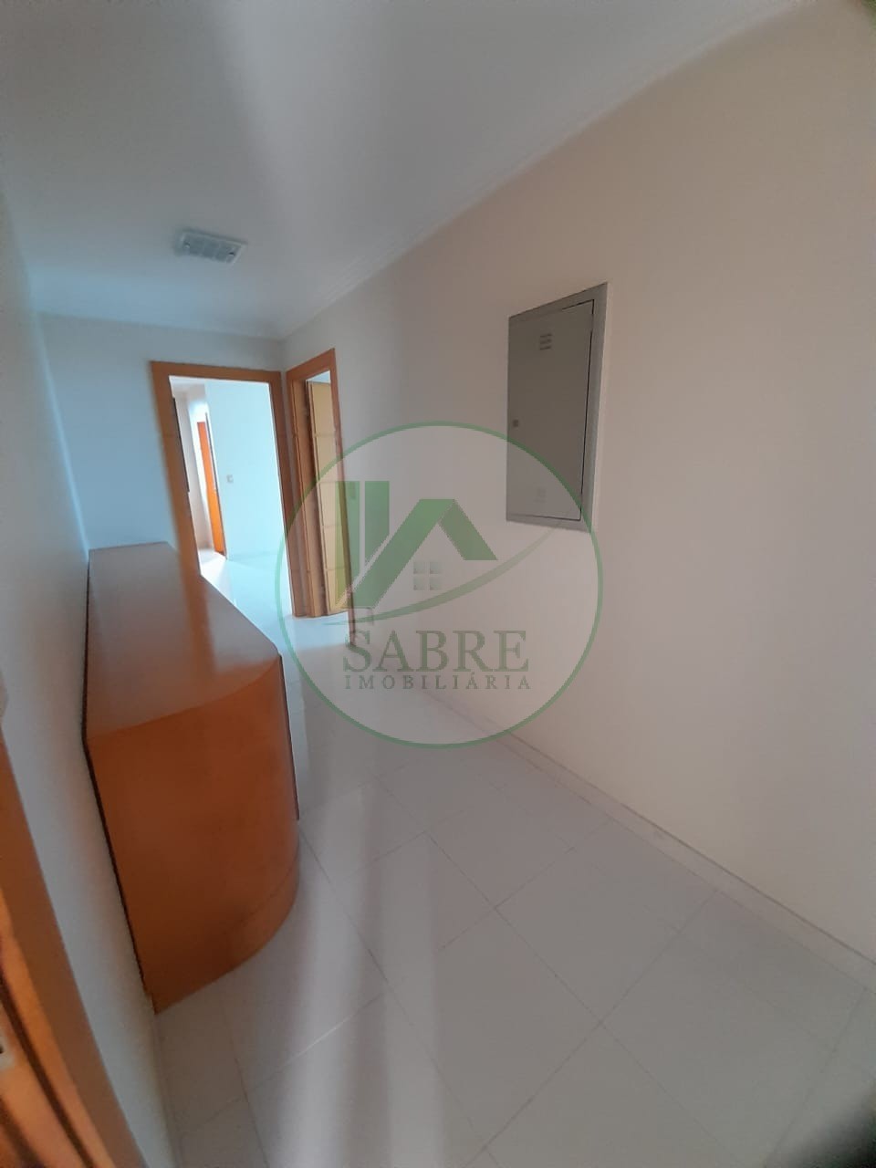 Apartamento para alugar com 3 quartos, 204m² - Foto 11