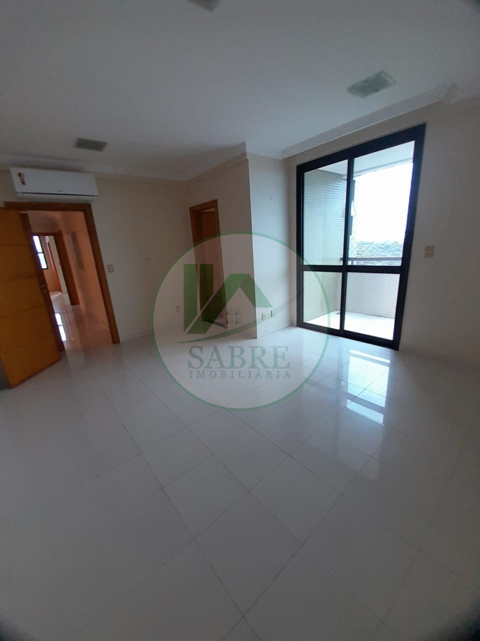 Apartamento para alugar com 3 quartos, 204m² - Foto 13