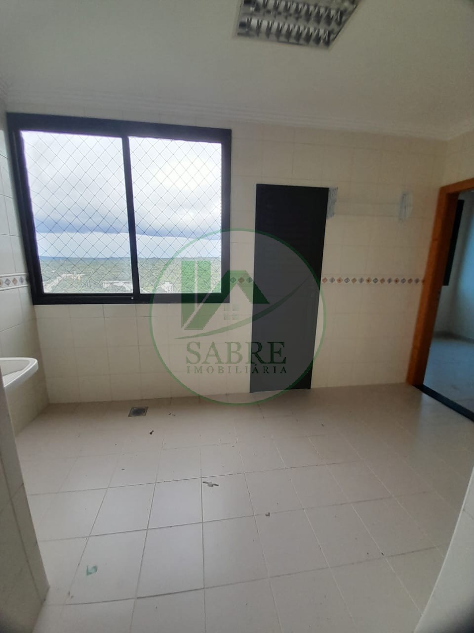 Apartamento para alugar com 3 quartos, 204m² - Foto 8