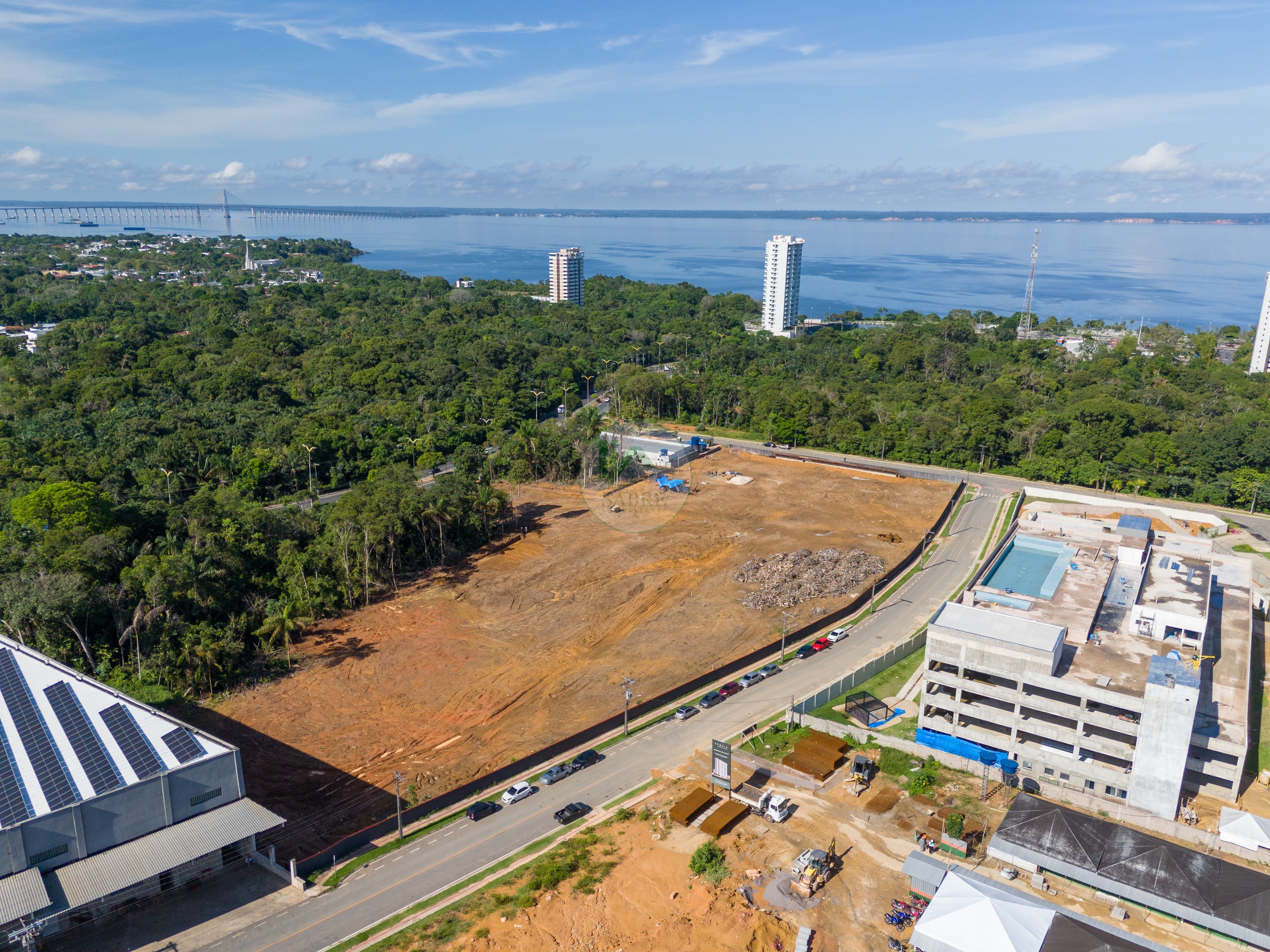 Terreno à venda, 600m² - Foto 1