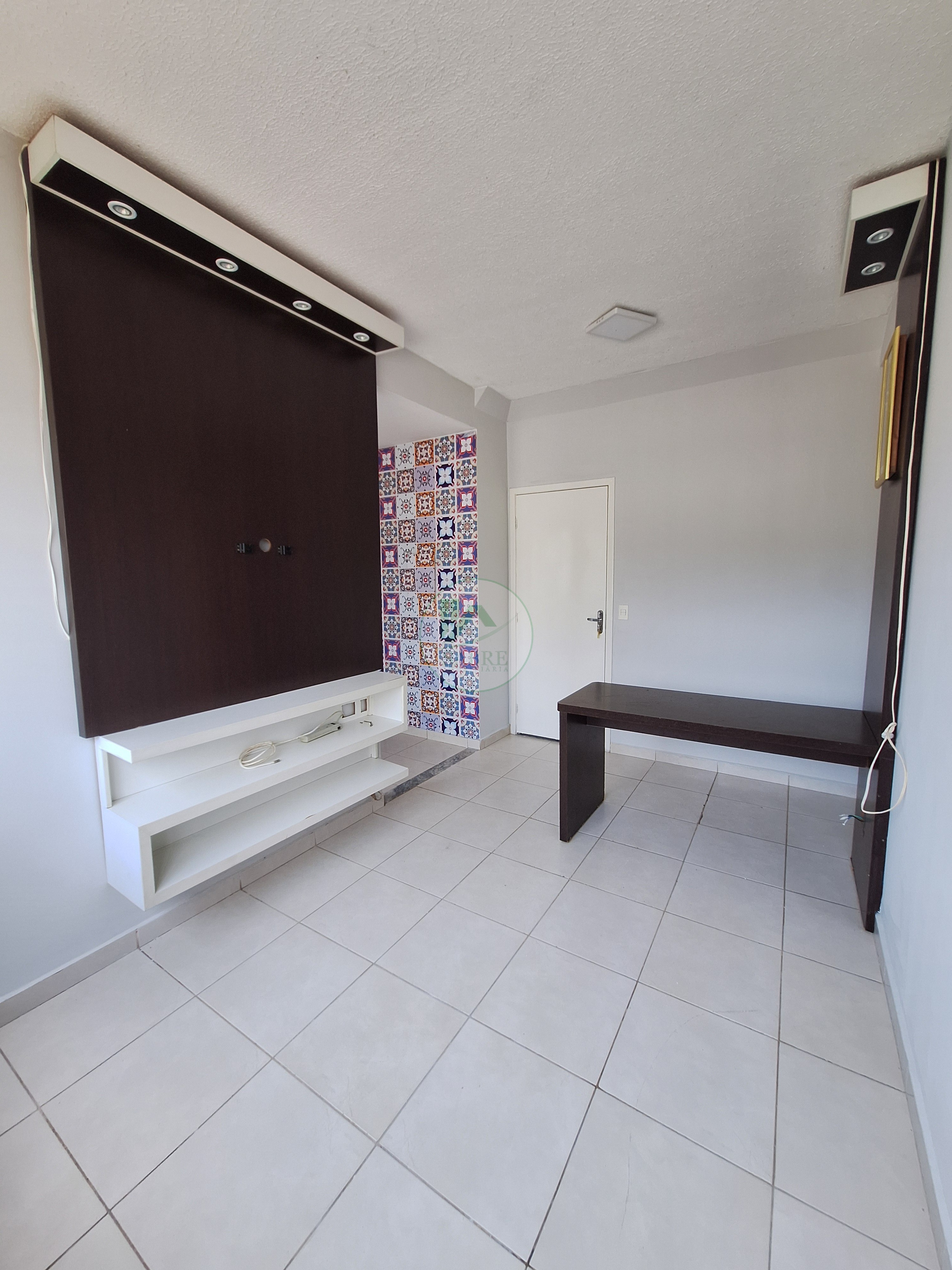 Apartamento à venda com 2 quartos, 44m² - Foto 1