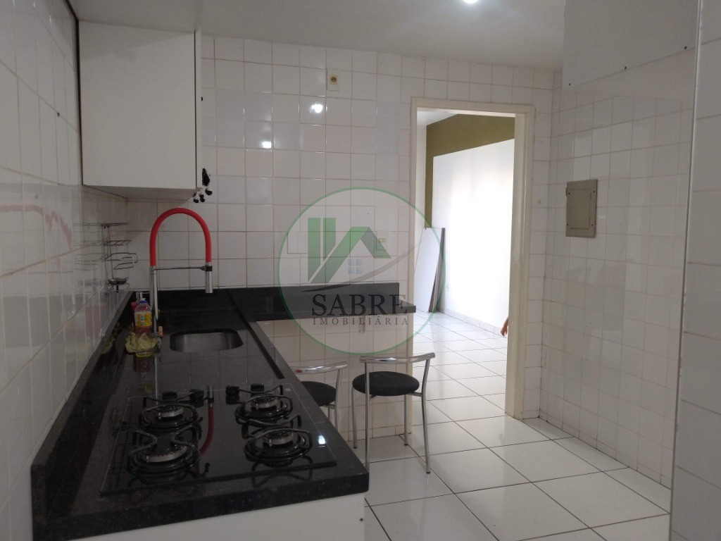 Apartamento à venda com 2 quartos, 60m² - Foto 5