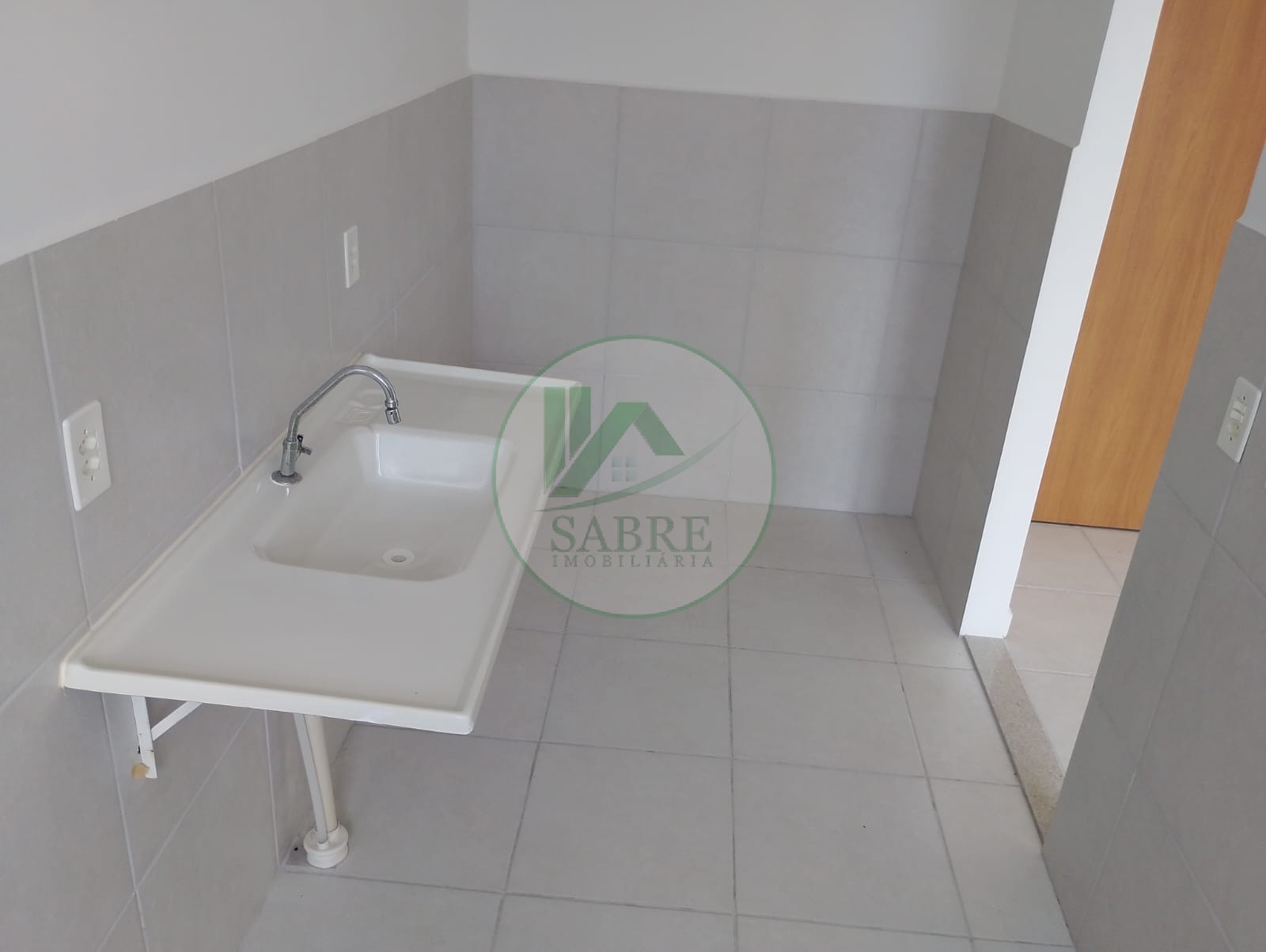 Apartamento para alugar com 2 quartos, 43m² - Foto 13