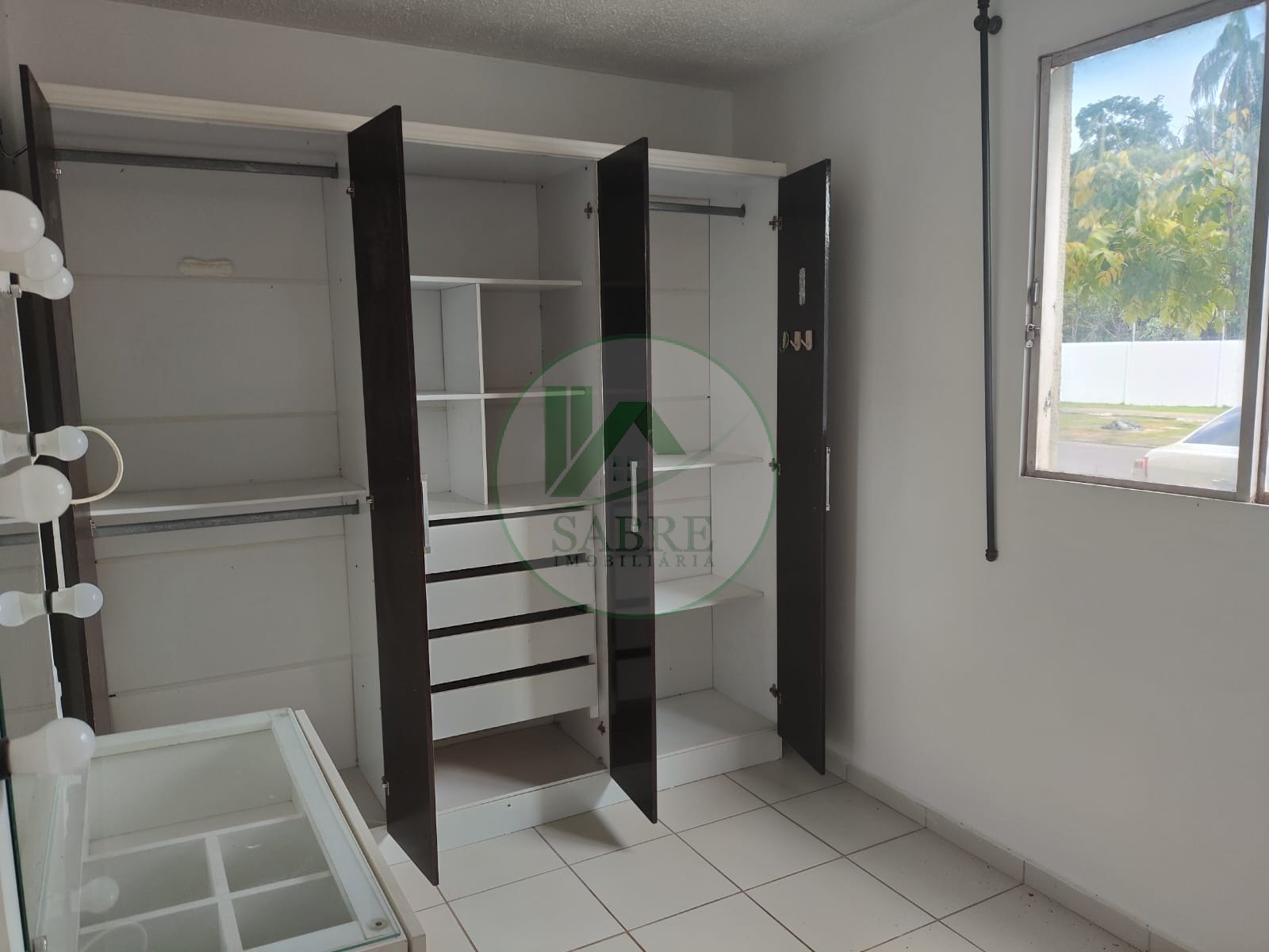 Apartamento para alugar com 2 quartos, 42m² - Foto 1