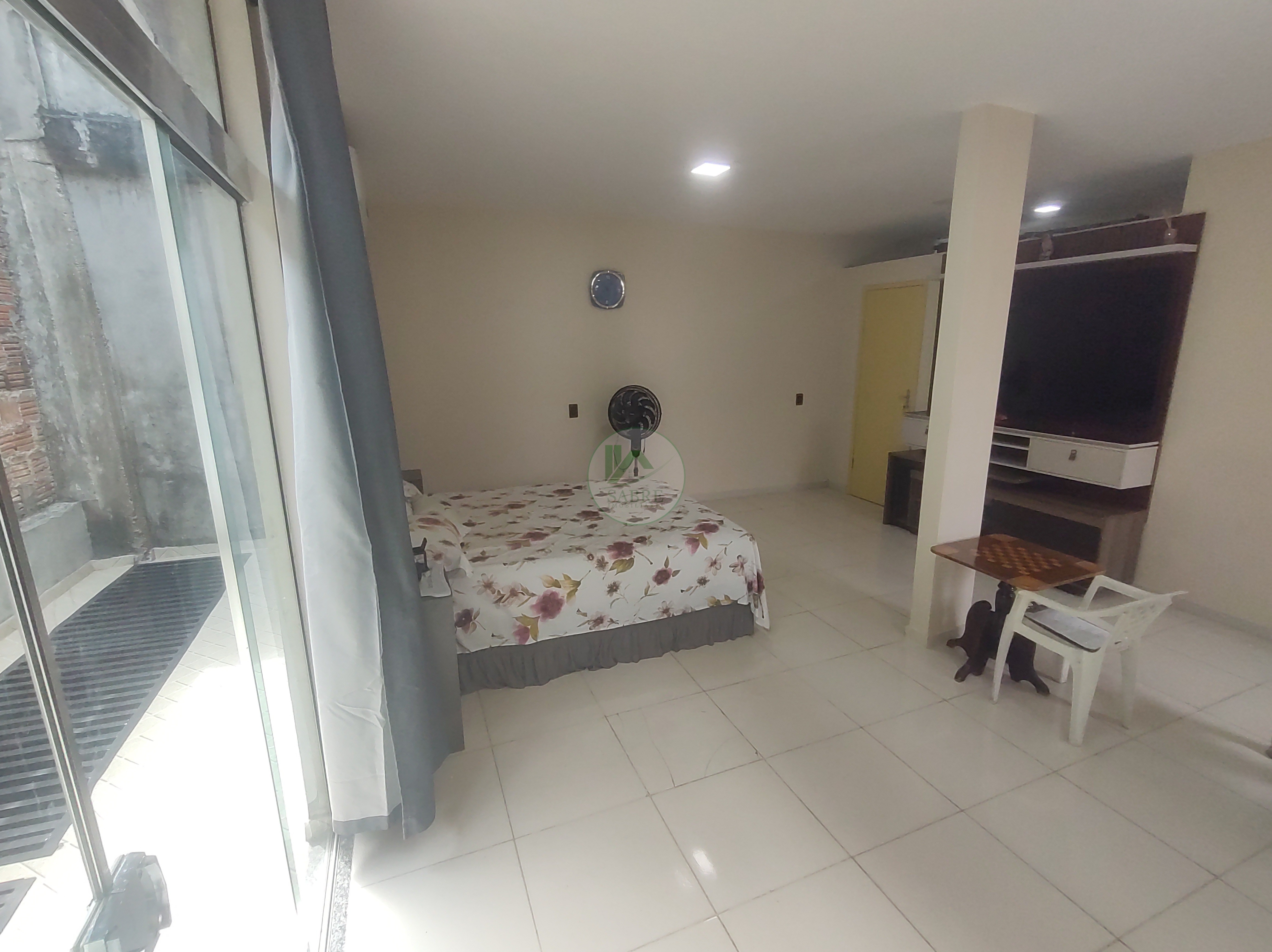 Casa à venda com 3 quartos, 218m² - Foto 12