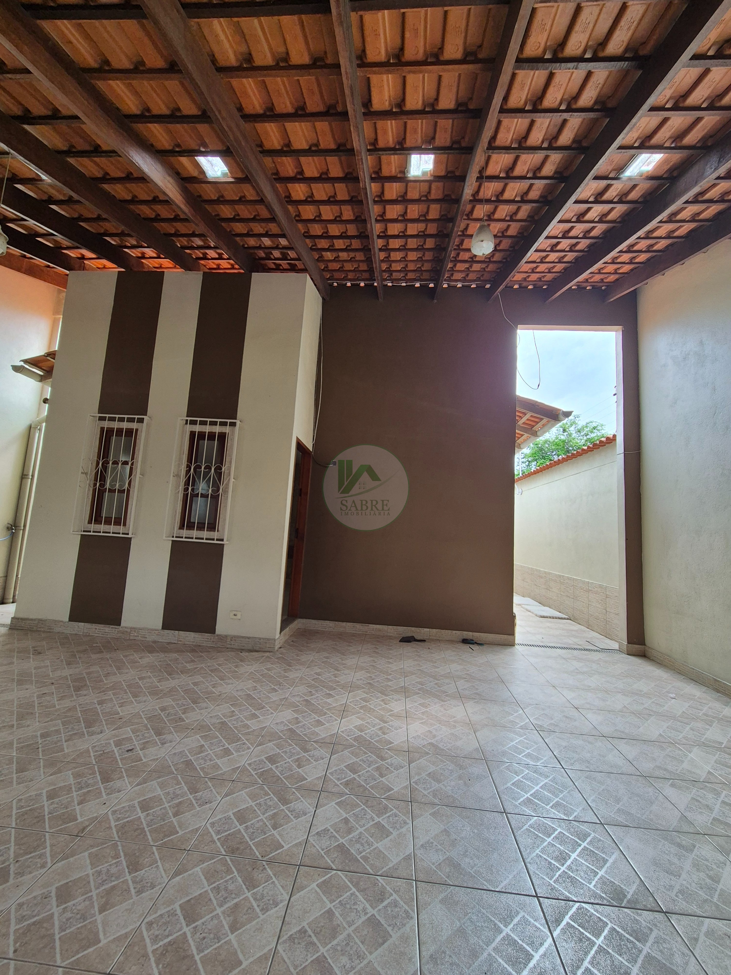 Casa à venda com 3 quartos, 132m² - Foto 4