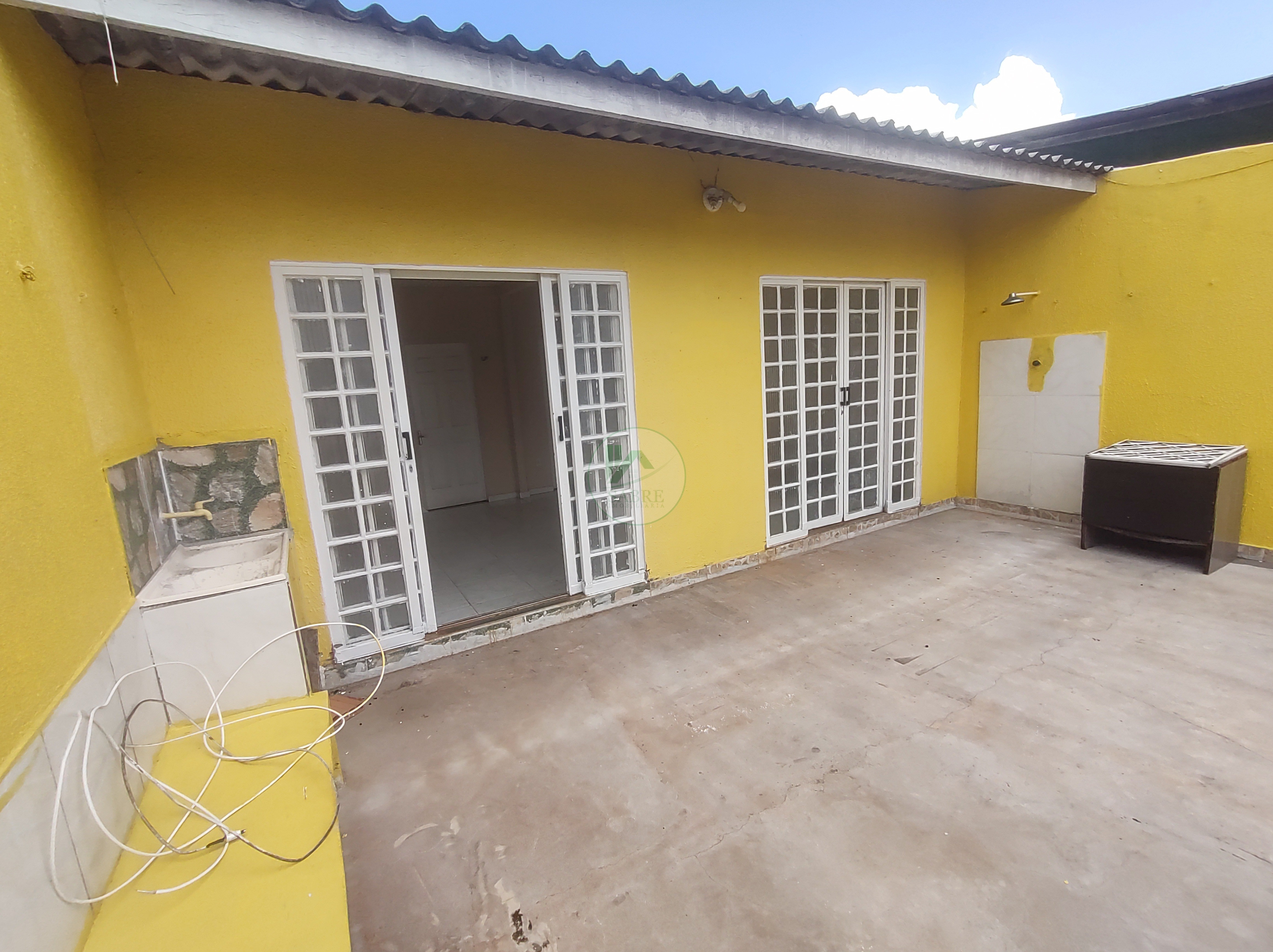 Casa à venda com 4 quartos, 169m² - Foto 31