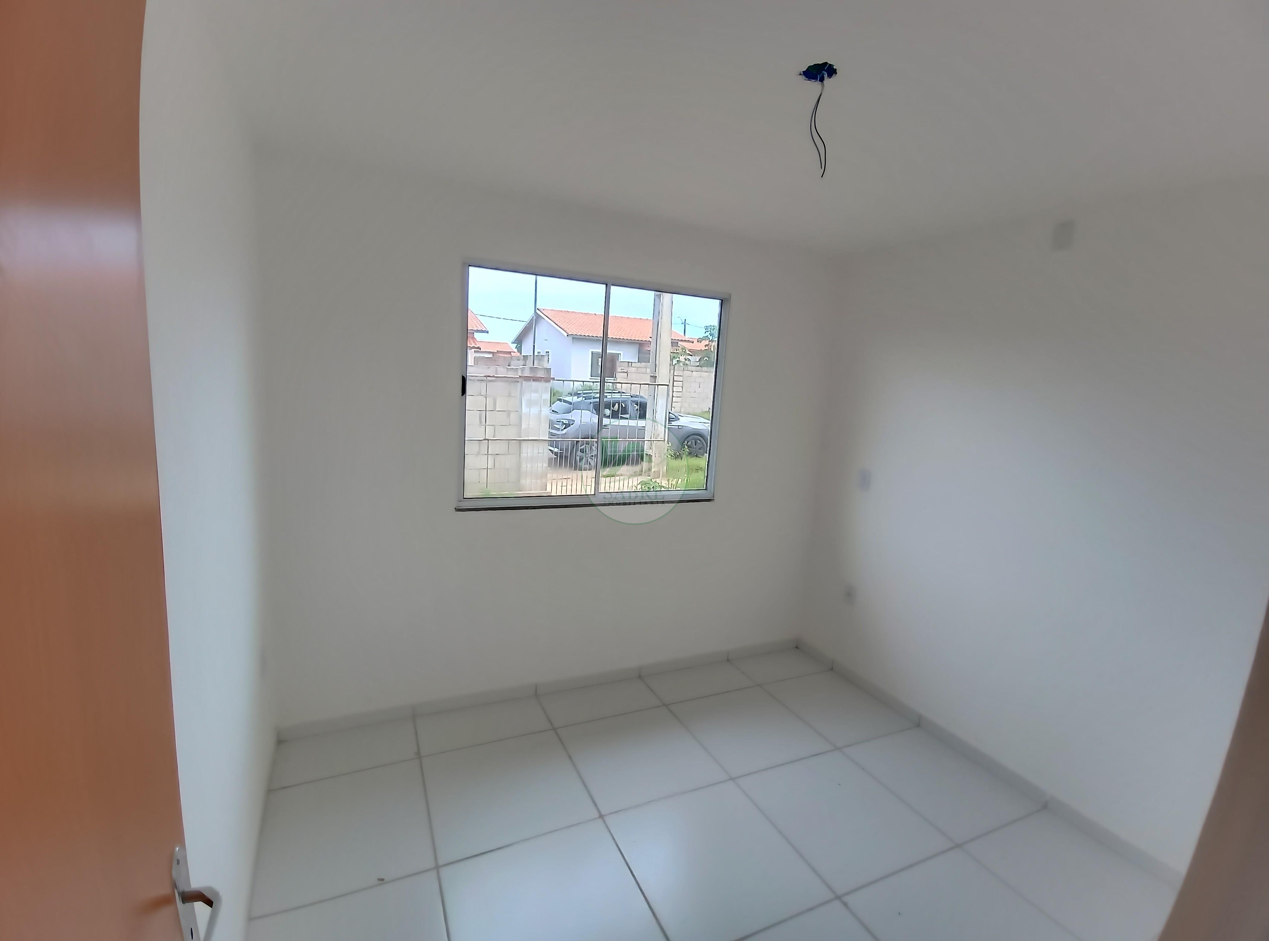 Casa à venda com 2 quartos, 60m² - Foto 9