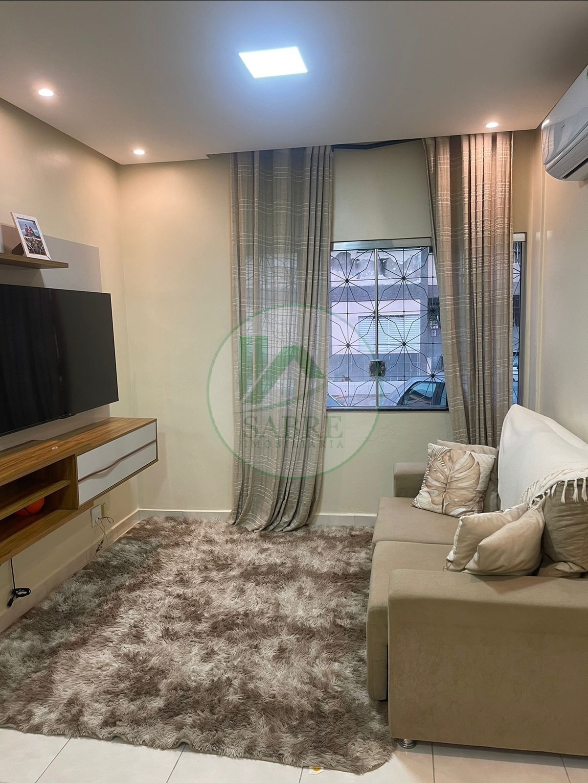 Apartamento à venda com 2 quartos, 62m² - Foto 2