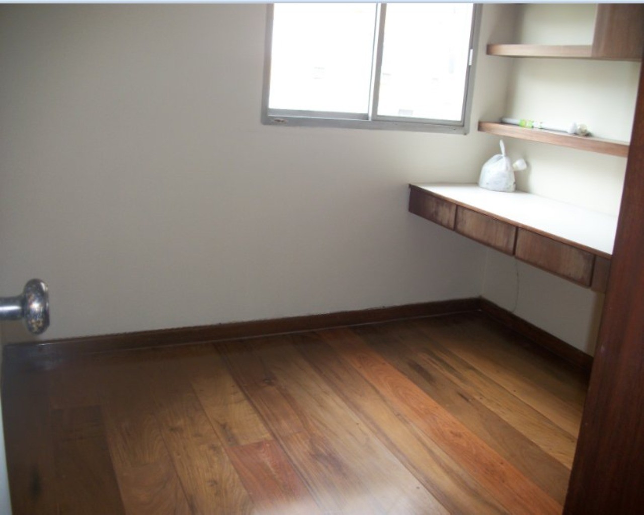 Apartamento para alugar com 2 quartos, 70m² - Foto 13