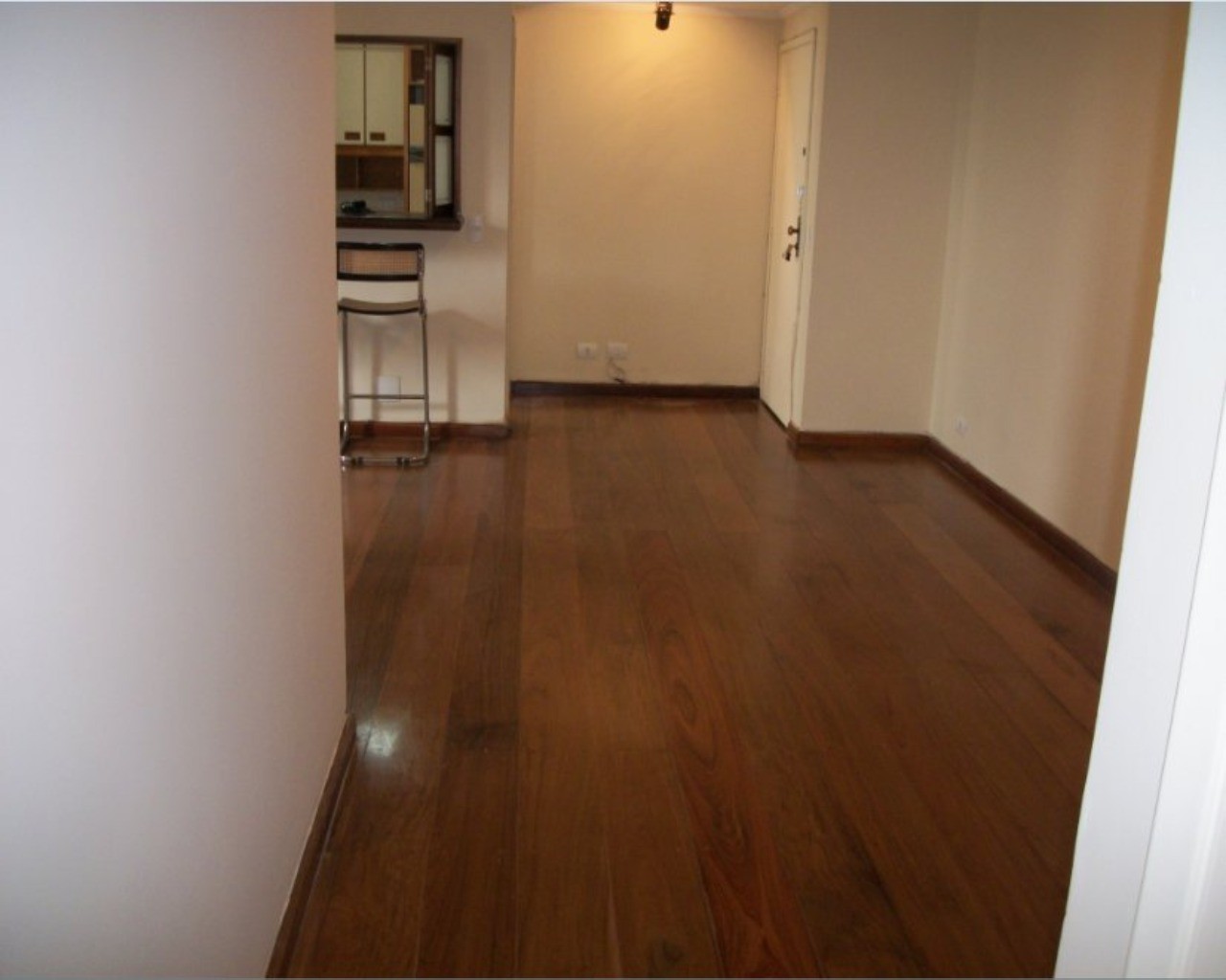 Apartamento para alugar com 2 quartos, 70m² - Foto 16