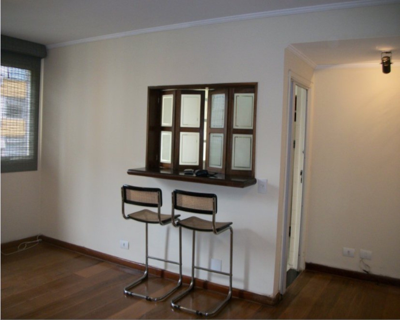 Apartamento para alugar com 2 quartos, 70m² - Foto 17