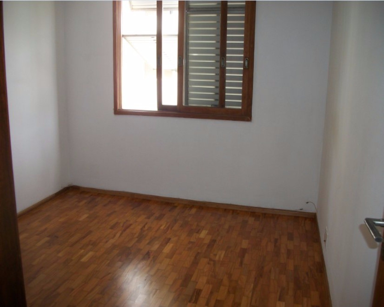 Apartamento para alugar com 3 quartos, 108m² - Foto 10