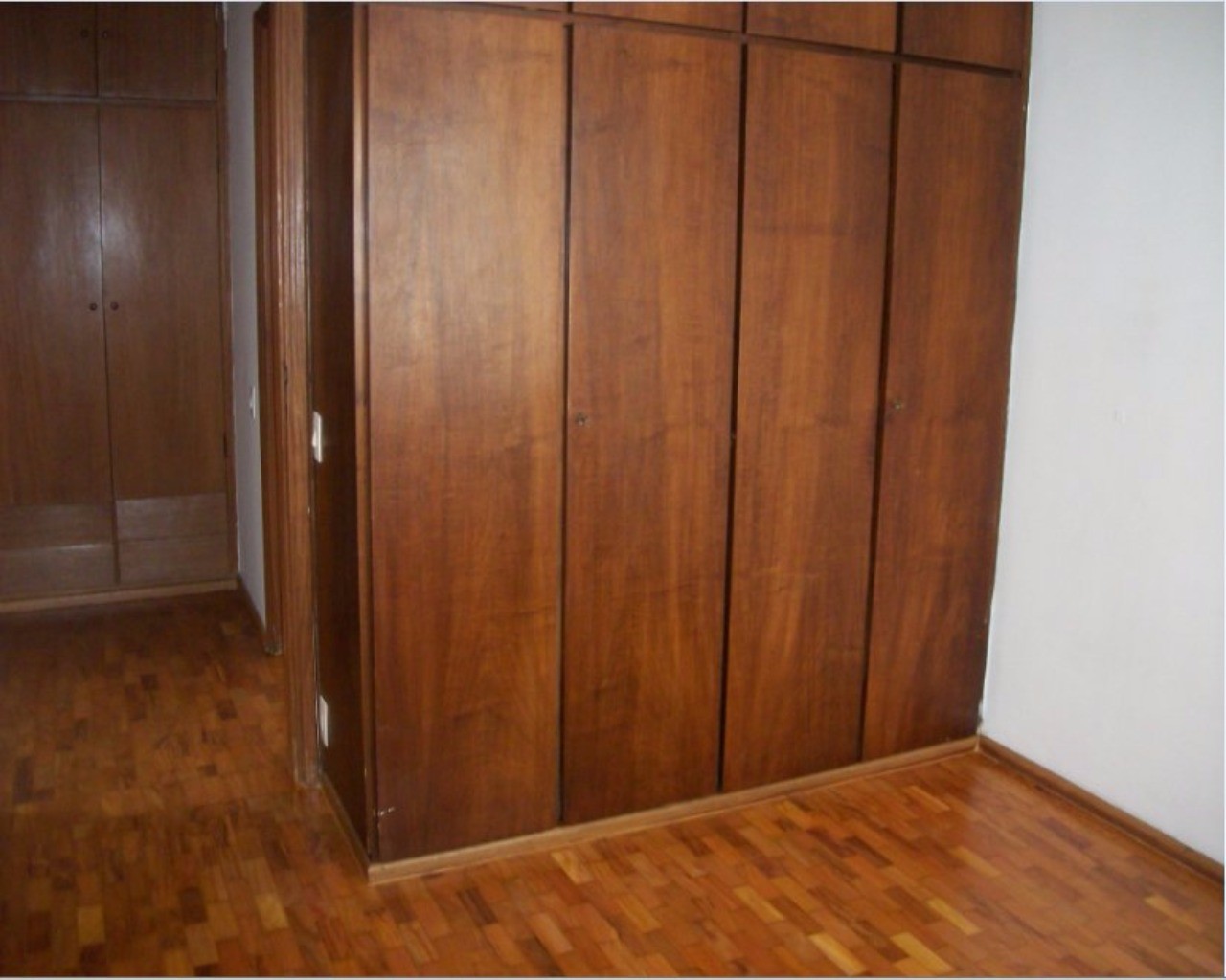 Apartamento para alugar com 3 quartos, 108m² - Foto 11