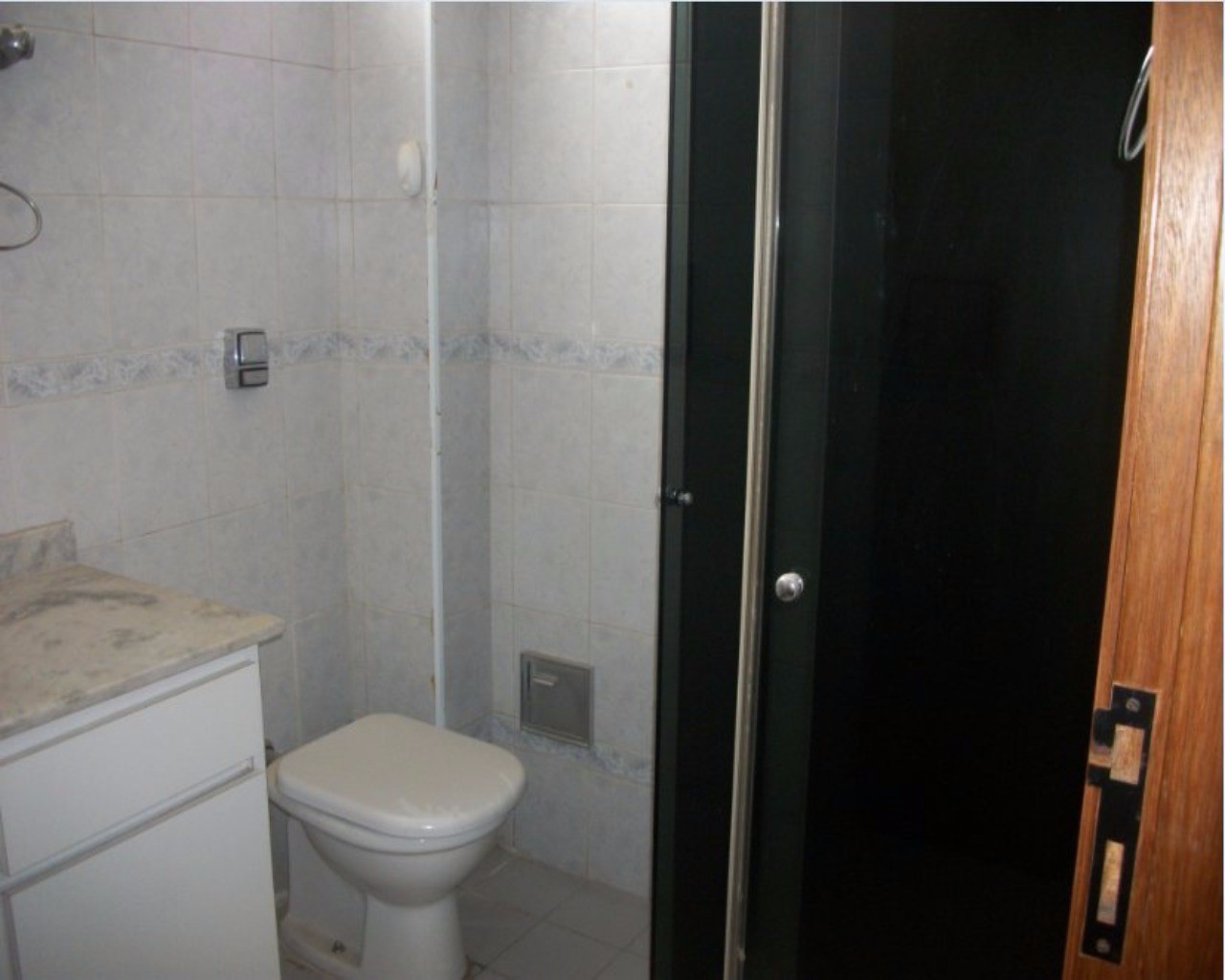 Apartamento para alugar com 3 quartos, 108m² - Foto 17