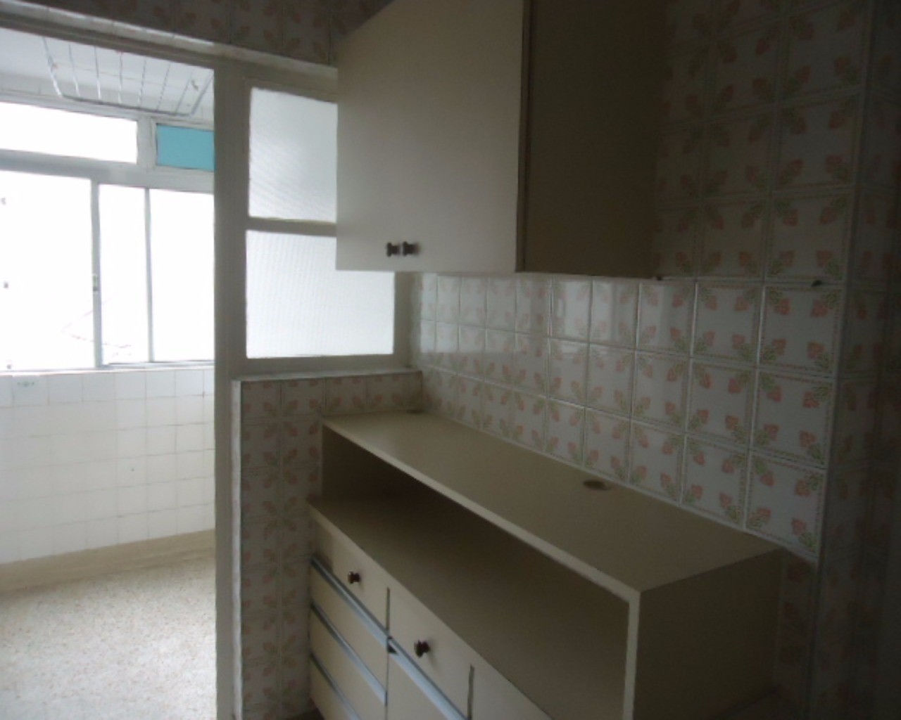 Apartamento para alugar com 3 quartos, 110m² - Foto 16