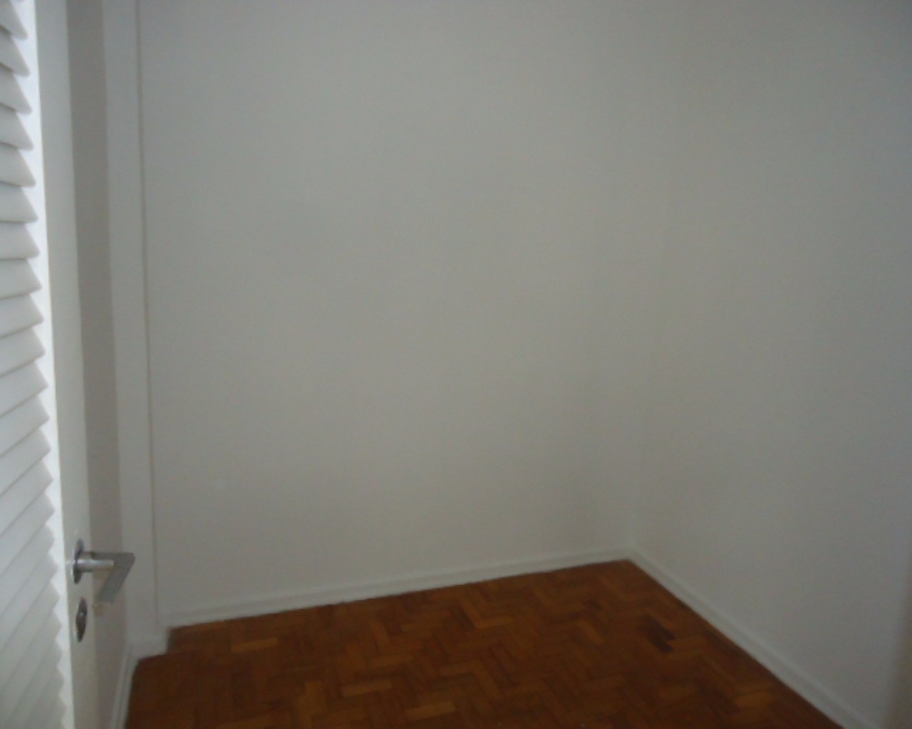 Apartamento para alugar com 3 quartos, 110m² - Foto 18