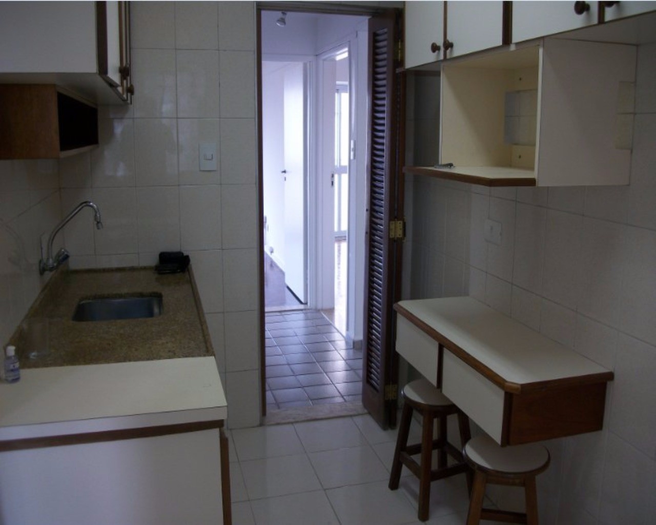 Apartamento para alugar com 2 quartos, 60m² - Foto 6