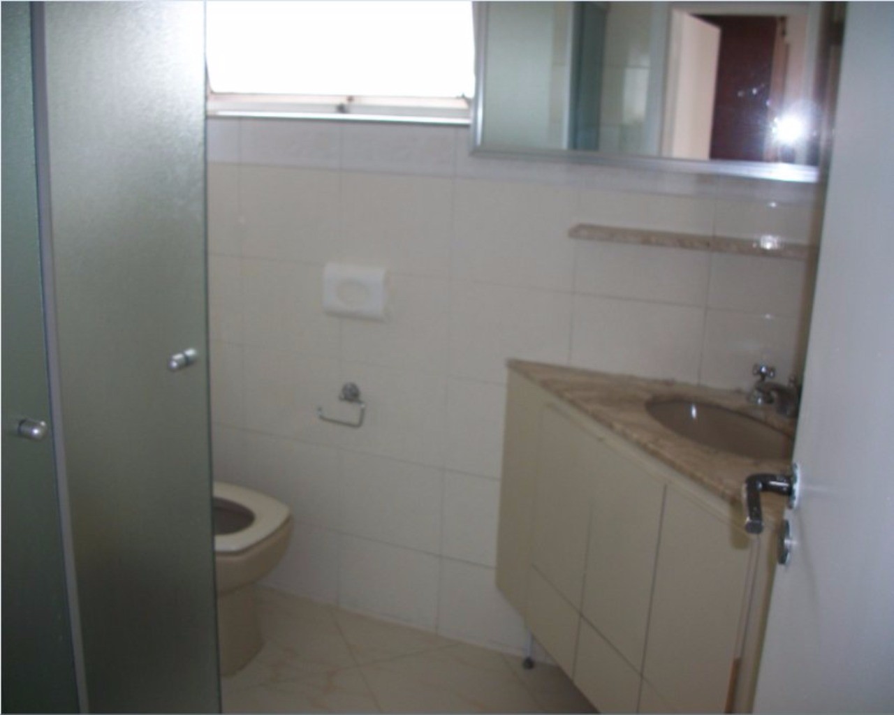 Apartamento para alugar com 2 quartos, 60m² - Foto 8