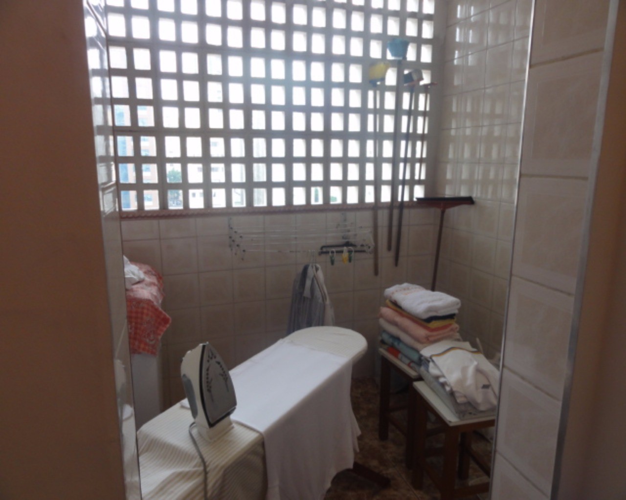 Apartamento para alugar com 3 quartos, 130m² - Foto 20