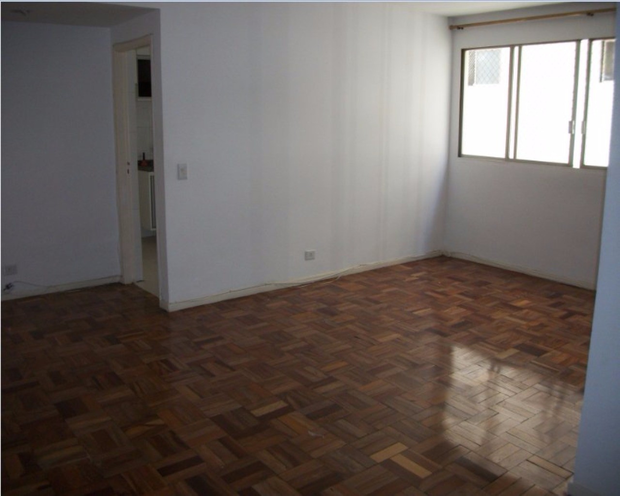 Apartamento para alugar com 2 quartos, 70m² - Foto 1