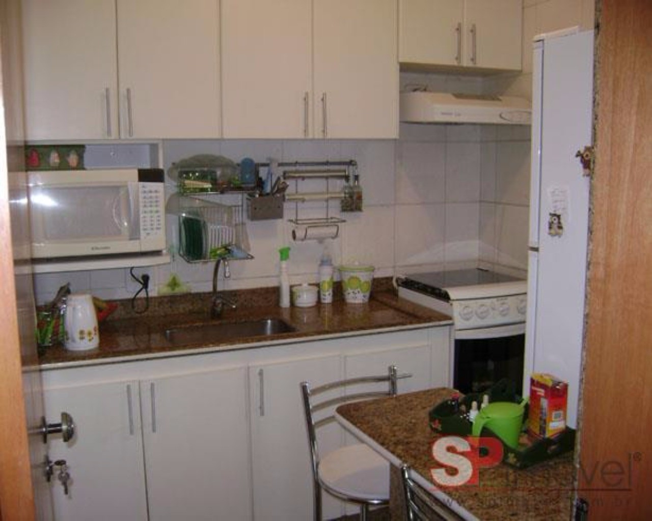 Apartamento à venda com 3 quartos, 70m² - Foto 9