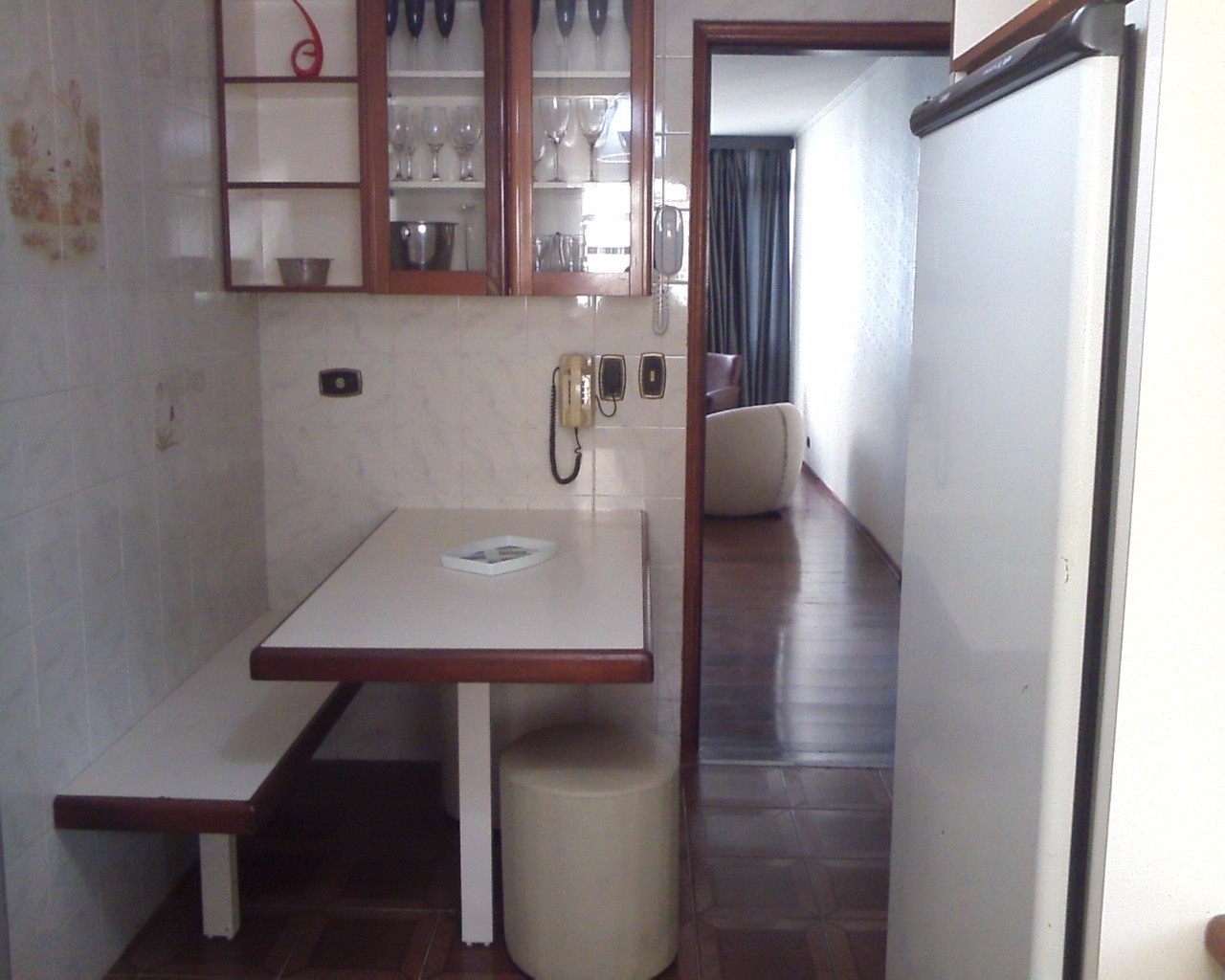 Apartamento para alugar com 3 quartos, 130m² - Foto 6