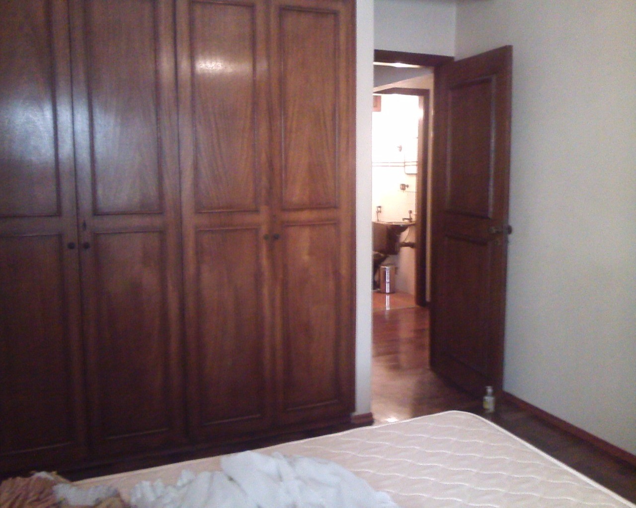 Apartamento para alugar com 3 quartos, 130m² - Foto 10