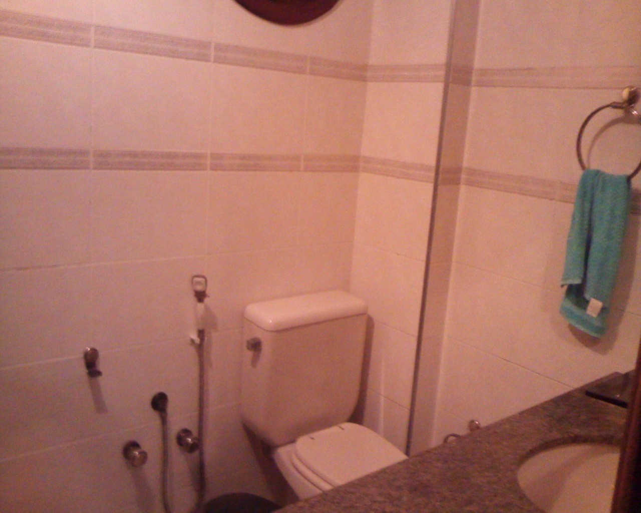 Apartamento para alugar com 3 quartos, 130m² - Foto 12