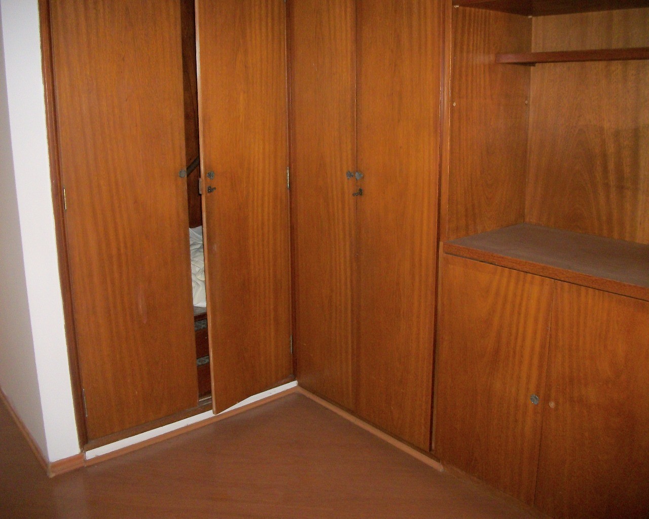 Apartamento para alugar com 3 quartos, 113m² - Foto 11