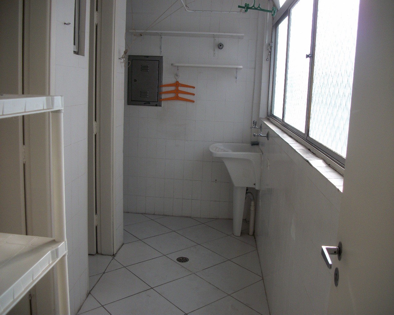 Apartamento para alugar com 3 quartos, 113m² - Foto 14