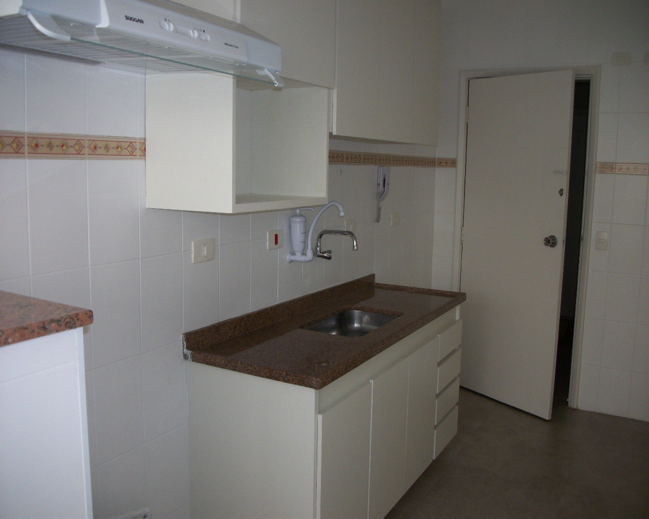 Apartamento para alugar com 2 quartos, 98m² - Foto 6