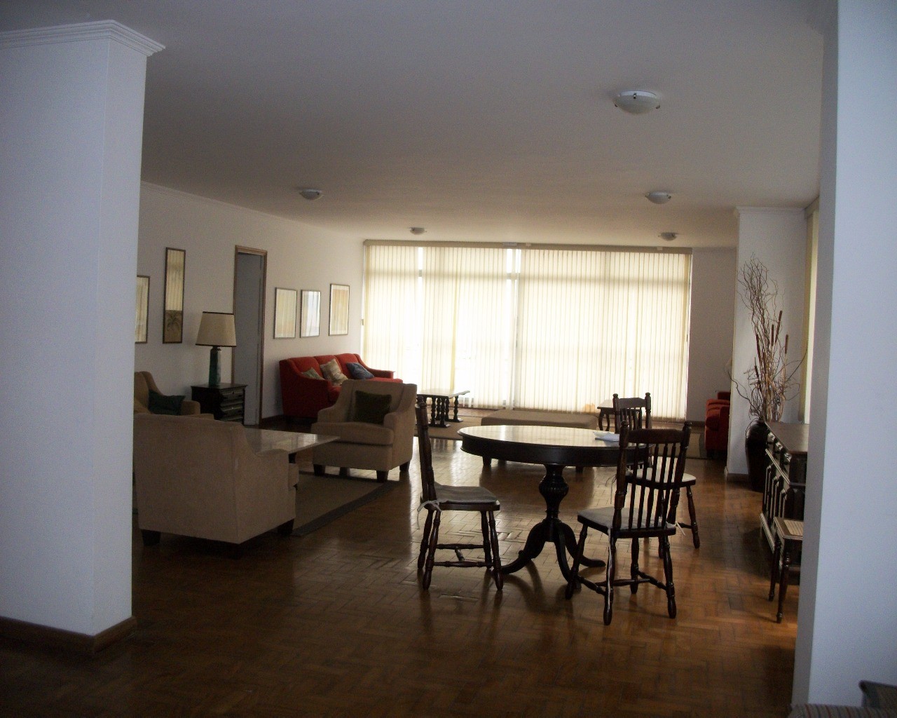 Apartamento para alugar com 2 quartos, 98m² - Foto 16