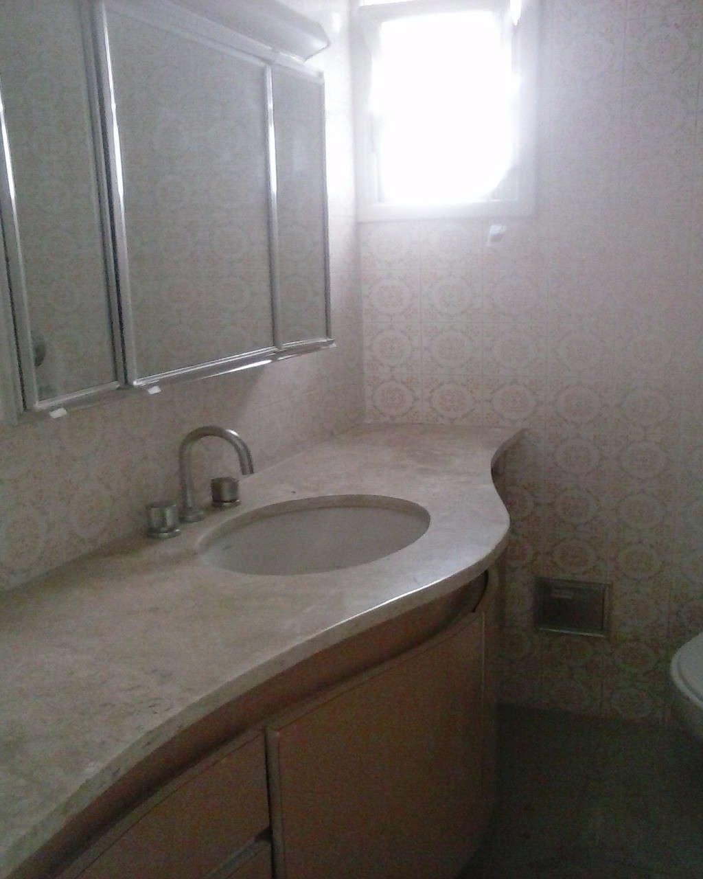 Apartamento para alugar com 3 quartos, 120m² - Foto 15