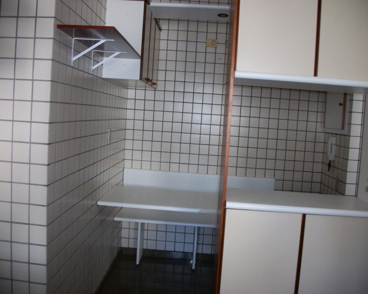 Apartamento para alugar com 3 quartos, 130m² - Foto 4