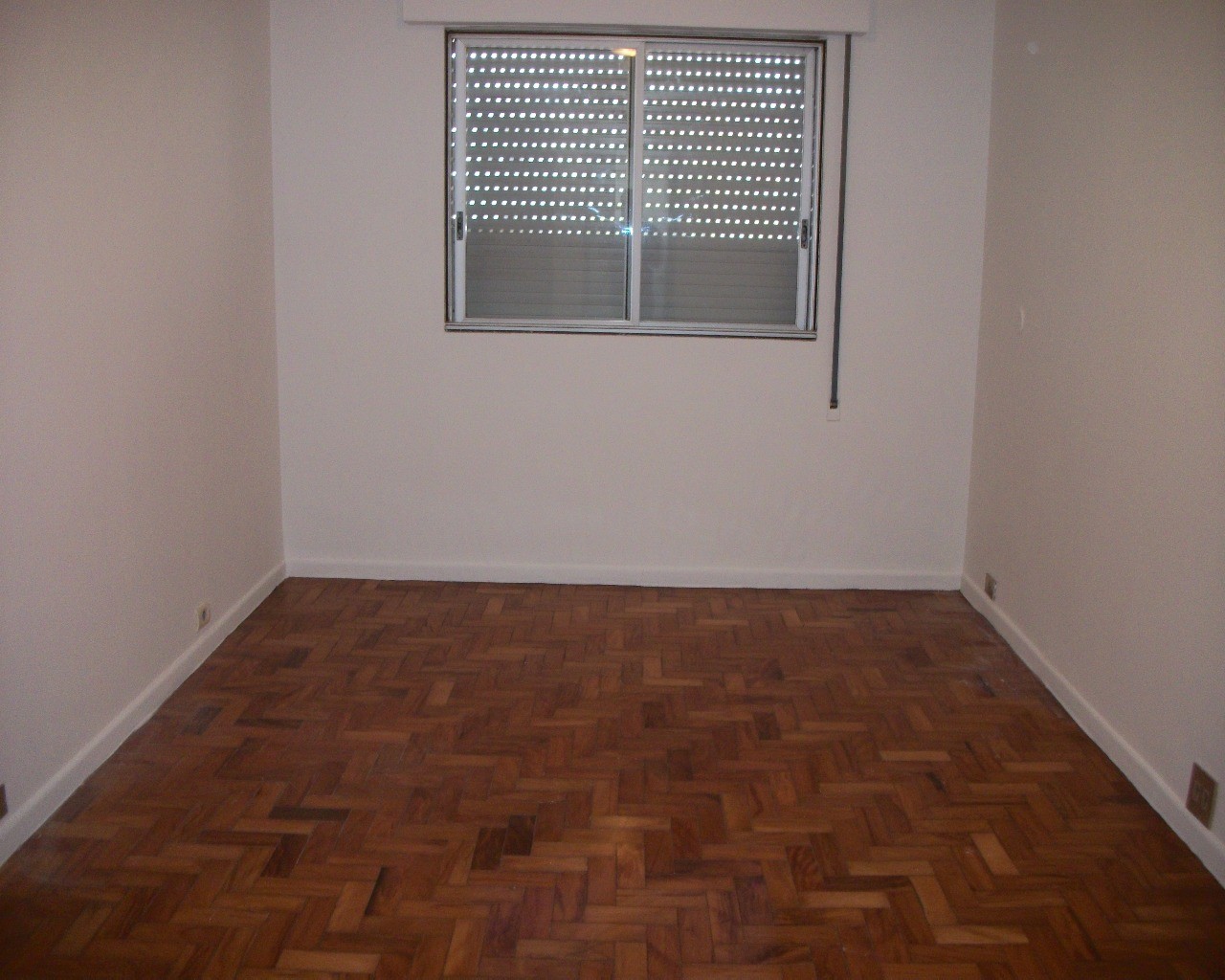 Apartamento para alugar com 3 quartos, 130m² - Foto 18