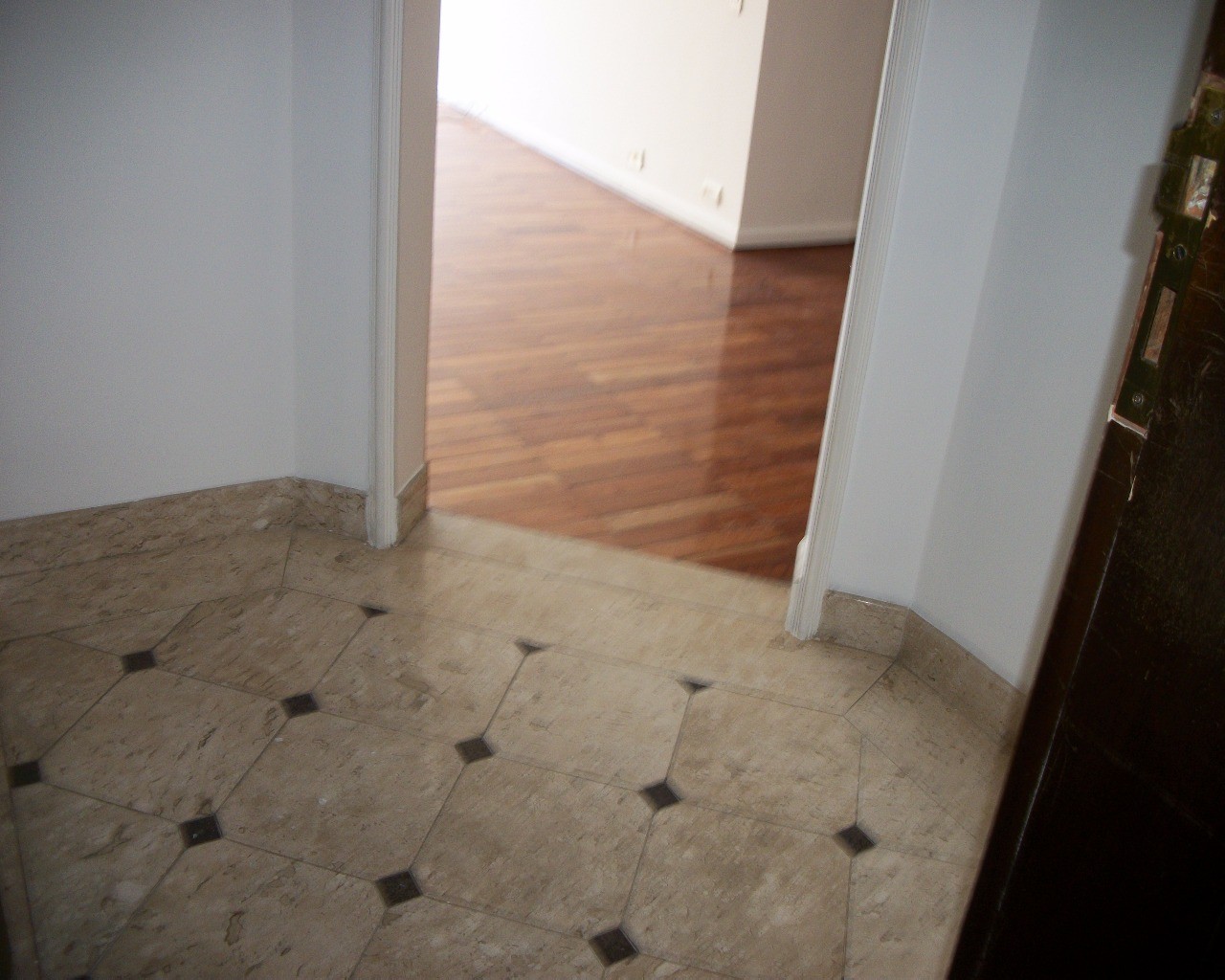 Apartamento para alugar com 3 quartos, 130m² - Foto 27