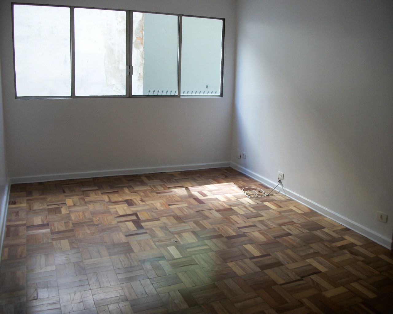 Apartamento para alugar com 2 quartos, 70m² - Foto 1