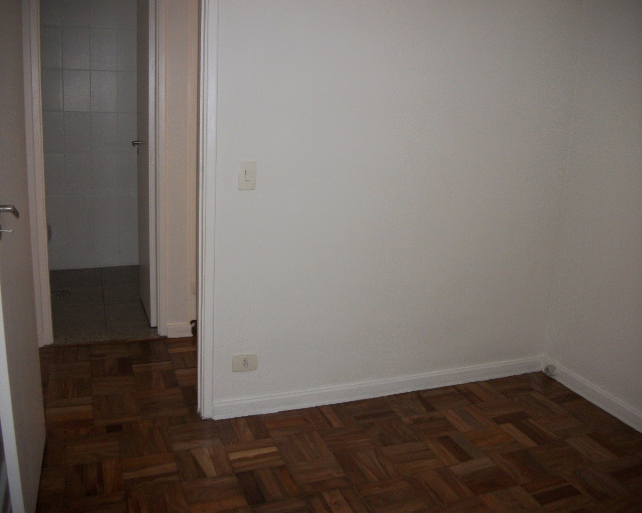 Apartamento para alugar com 2 quartos, 70m² - Foto 10