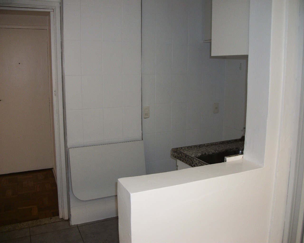 Apartamento para alugar com 2 quartos, 70m² - Foto 12