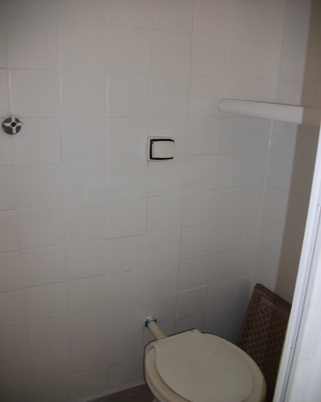 Apartamento para alugar com 2 quartos, 70m² - Foto 2