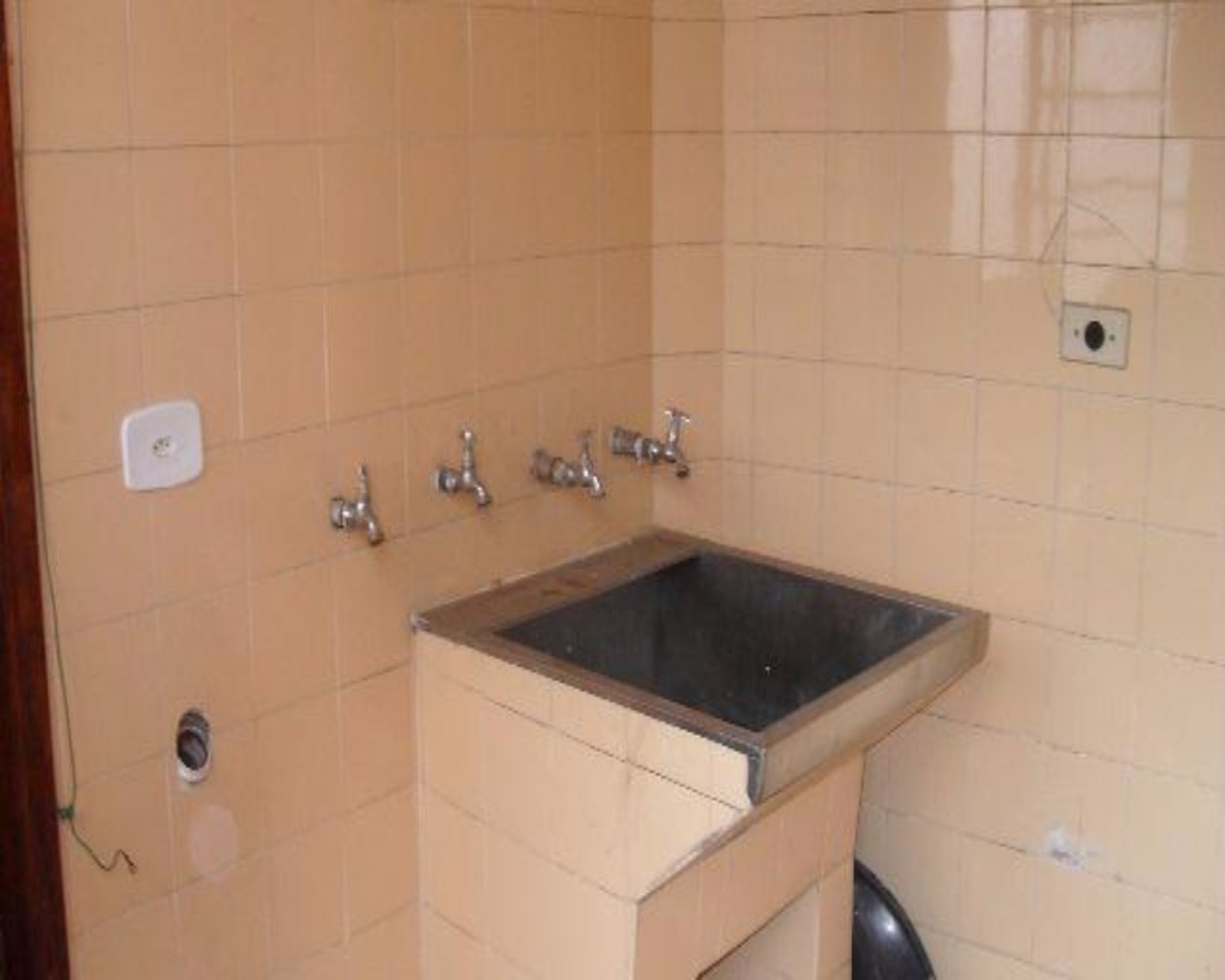 Sobrado à venda com 3 quartos, 200m² - Foto 6