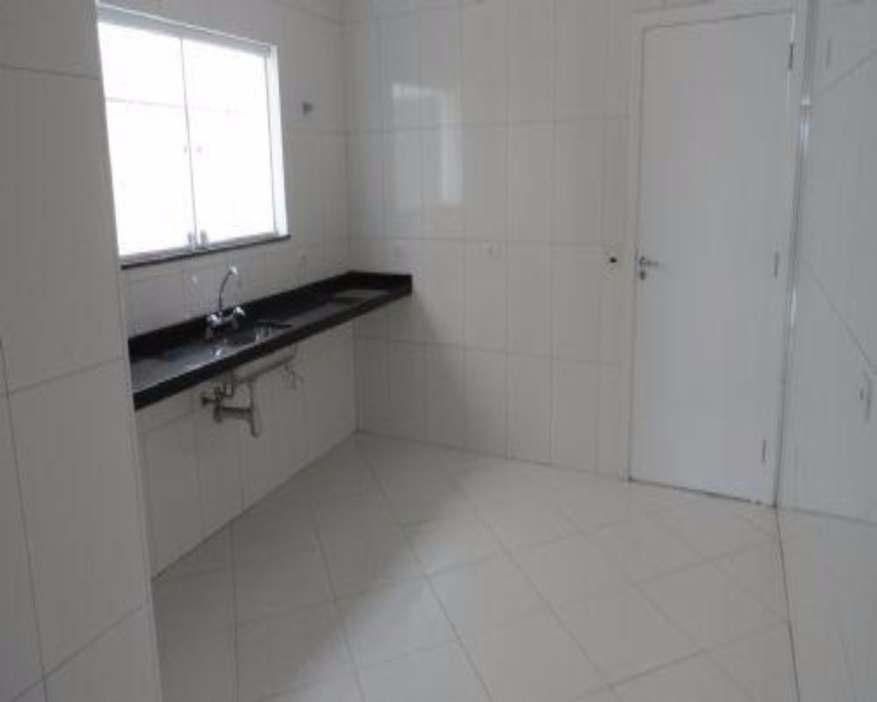 Sobrado à venda com 3 quartos, 142m² - Foto 2