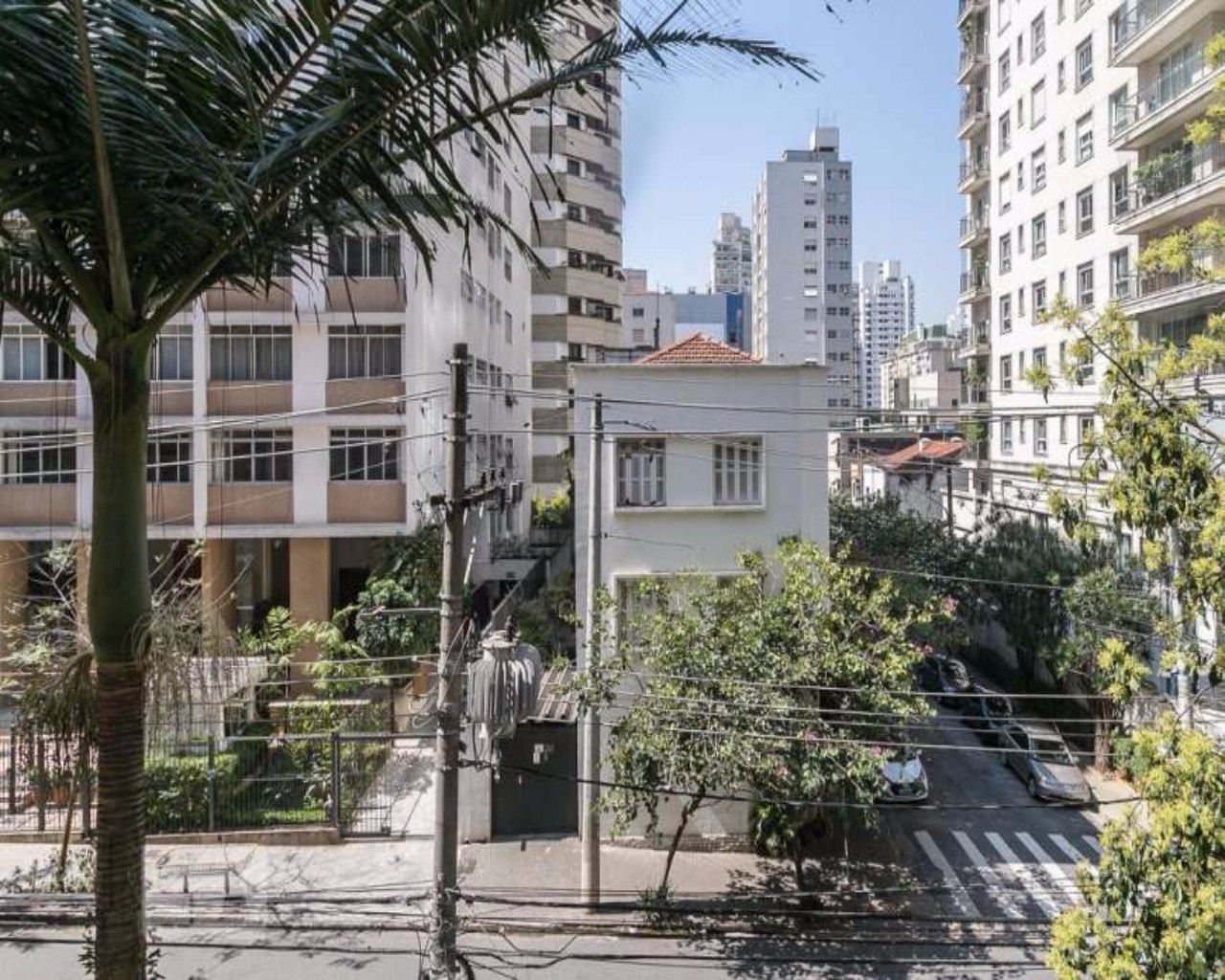 Apartamento para alugar com 3 quartos, 150m² - Foto 3