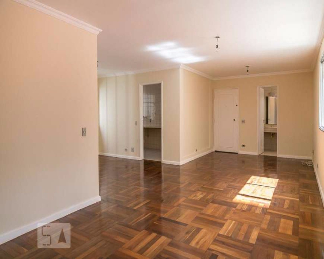 Apartamento para alugar com 3 quartos, 150m² - Foto 1