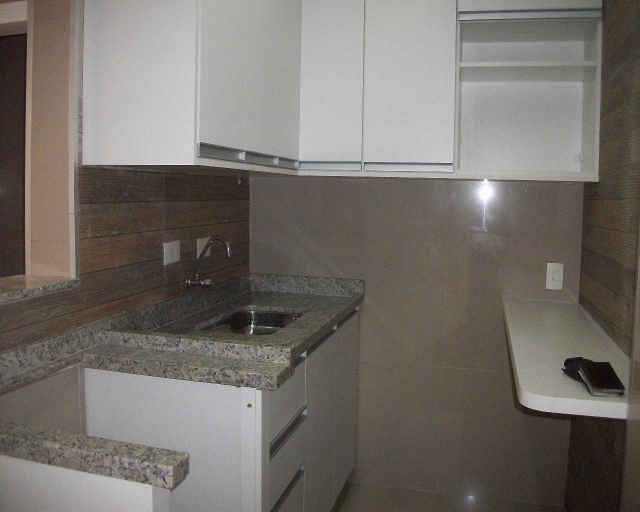 Apartamento para alugar com 2 quartos, 70m² - Foto 2